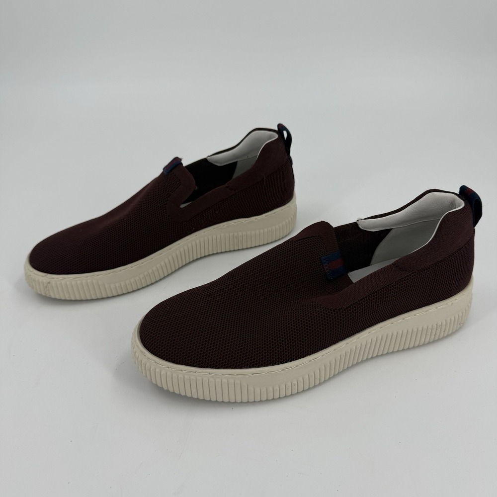 Sofft Slip On Sneakers Mens 9M Burgundy Knit Casual Comfort Shoes